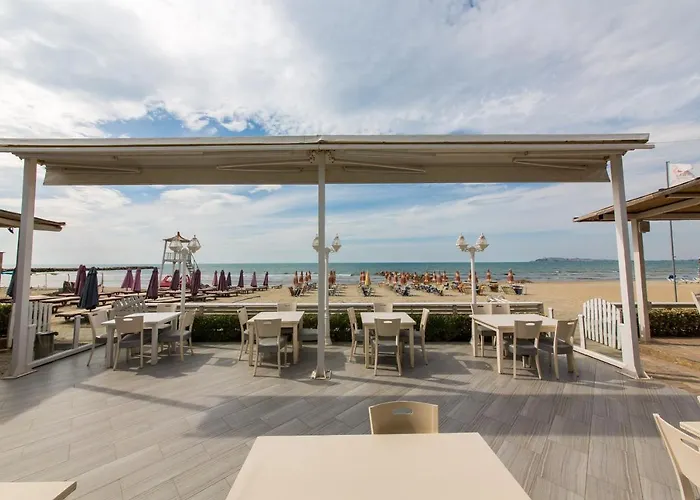 Expert Golem (Tirana)